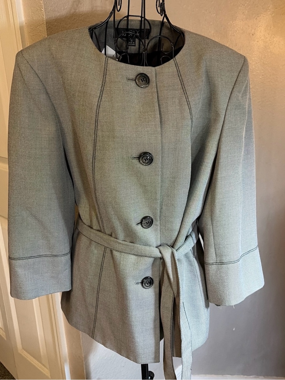 Kasper Belted Blazer Jacket in Gray with Contrast Topstitching